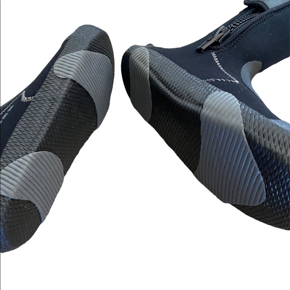 EUC Deep See 6.5 MM boots - Picture 4 of 4